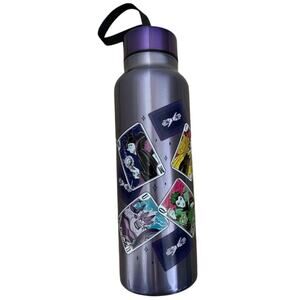 NWT Disney Villains purple water bottle. 27 0z. Decorated with Disney Villians